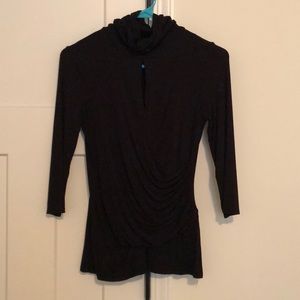 New York & Company keyhole top